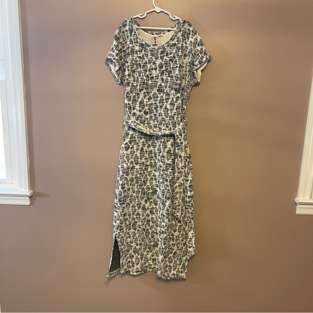 Anthropologie Dolan midi dress. Size small